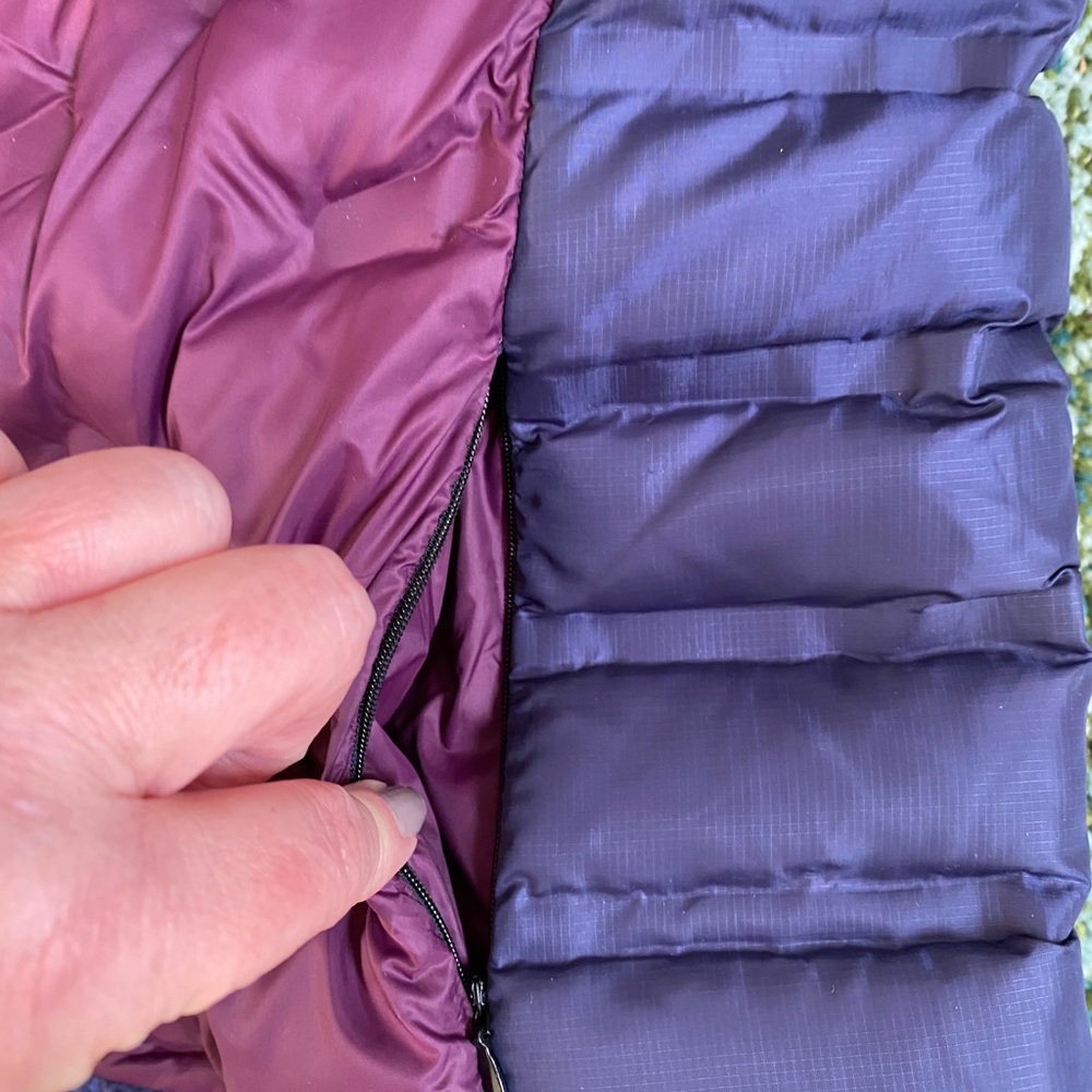 MPG down jacket. - Picture 4 of 5